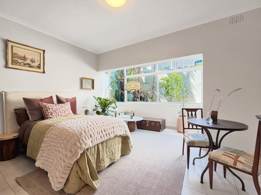 1 Bedroom Property for Sale in Three Anchor Bay Western Cape